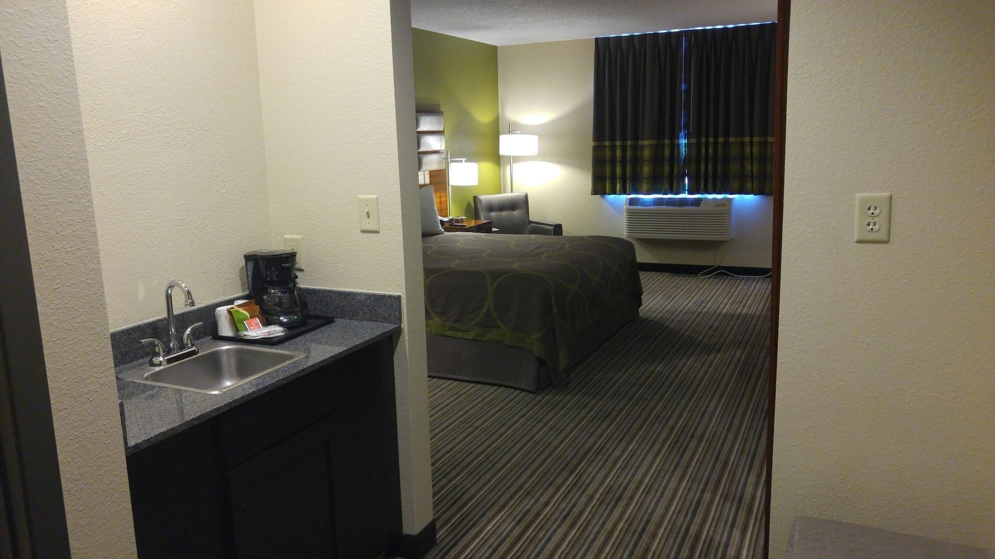 Super 8 By Wyndham Copley Akron Zewnętrze zdjęcie